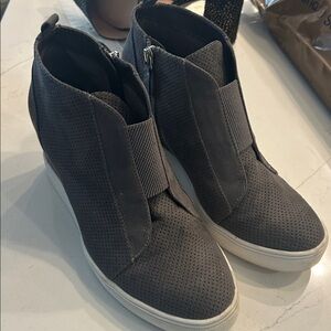 Mia grey‎ wedge boots 10